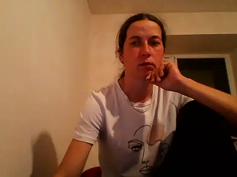 DanicaFey online show from May 2026 06:37:01 PM