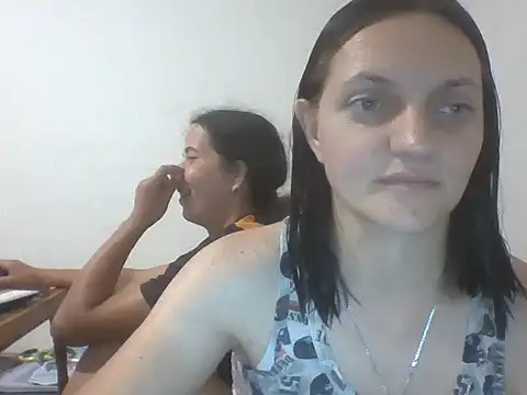 Snapshot of Kimmy_Webb chatting on June 2026 06:14:01 PM Kimmy Webb online show from June 2026 06:14:01 PM