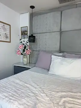 VictoriaShellby online show from June 2026 12:33:01 PM