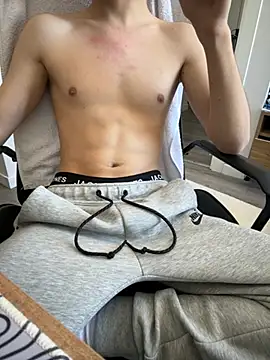 turkishtwinkefe online show from May 2026 11:20:01 AM