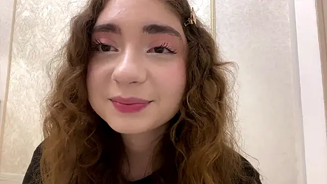 Rosie Sweety online show from May 2026 06:59:01 PM
