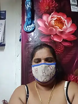 Tamil-shivani95 online show from June 2026 07:31:01 AM