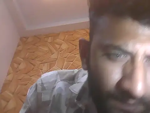 Snapshot of yoursunny001 chatting on May 2026 08:32:01 AM yoursunny001 online show from May 2026 08:32:01 AM