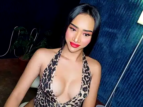 Snapshot of kylie_marie chatting on July 2026 05:37:01 PM kylie marie online show from July 2026 05:37:01 PM