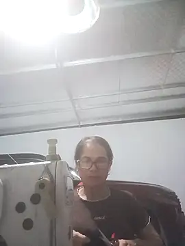 Vieekee online show from July 2026 12:48:02 PM