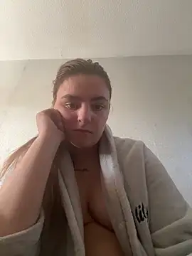 LexiXXoo online show from May 2026 12:01:02 PM