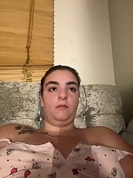 LexiXXoo online show from June 2026 09:43:02 PM