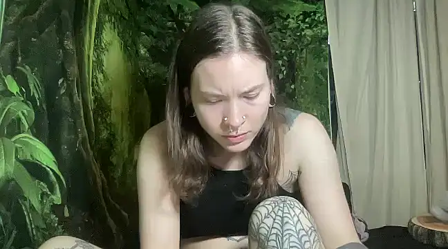 mo0ngoddess online show from January 2025 01:17:01 AM