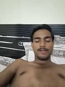 Snapshot of skinnybigdic chatting on June 2026 06:02:01 PM skinnybigdic online show from June 2026 06:02:01 PM