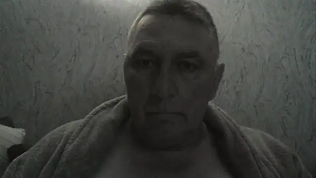 Snapshot of edje59a chatting on October 2025 12:30:01 AM edje59a online show from October 2025 12:30:01 AM