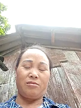 Snapshot of Nana-AsianWet chatting on May 2026 07:38:02 AM Nana-AsianWet online show from May 2026 07:38:02 AM