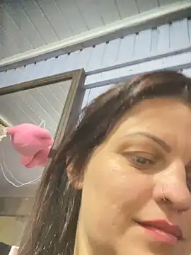 Snapshot of sweet_milenaa chatting on May 2026 05:21:02 PM sweet milenaa online show from May 2026 05:21:02 PM
