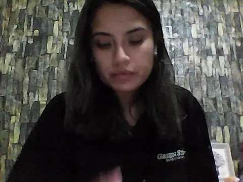 BabyCinnamon1 online show from June 2026 04:59:02 AM