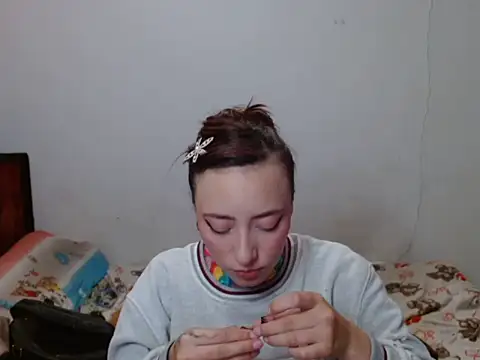 iris ares  online show from May 2026 05:03:02 AM