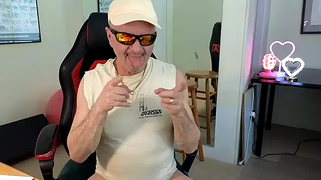 Snapshot of hotdadbod chatting on February 2025 09:40:01 PM hotdadbod online show from February 2025 09:40:01 PM