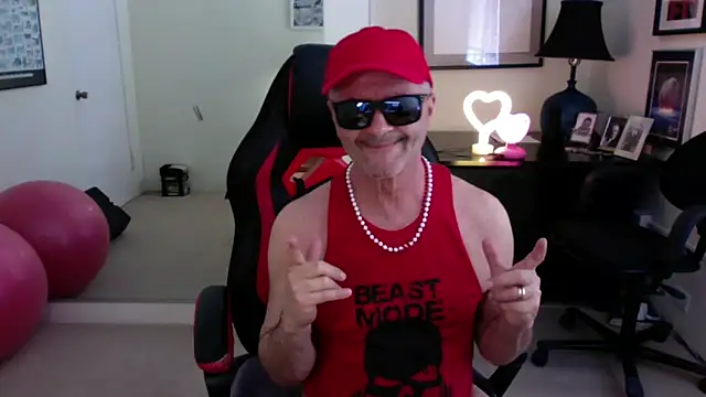 Snapshot of hotdadbod chatting on February 2025 09:48:01 PM hotdadbod online show from February 2025 09:48:01 PM