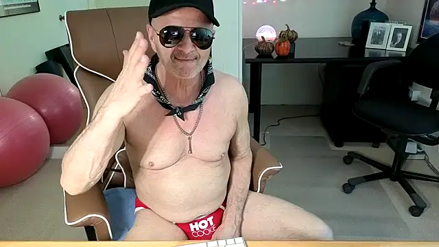Snapshot of hotdadbod chatting on November 2025 09:27:02 PM hotdadbod online show from November 2025 09:27:02 PM
