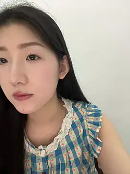 Snapshot of Mina_168 chatting on June 2026 03:23:02 AM Mina 168 online show from June 2026 03:23:02 AM