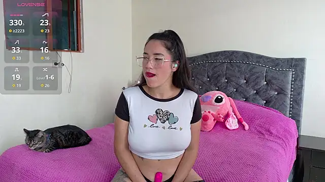 cami suarez online show from May 2026 12:57:01 PM