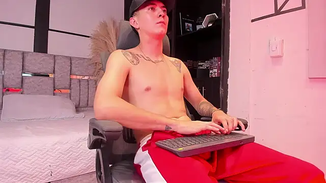 Diamondss 1 online show from May 2026 09:13:01 PM