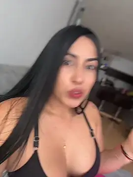 Snapshot of areviklusine1 chatting on April 2026 12:29:02 PM areviklusine1 online show from April 2026 12:29:02 PM