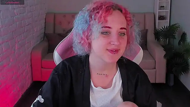 Snapshot of ScarlettSparkss chatting on May 2026 01:28:02 PM ScarlettSparkss online show from May 2026 01:28:02 PM