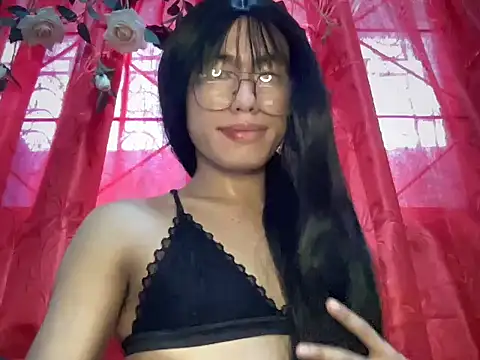 Snapshot of sweet_mallory chatting on May 2026 07:26:02 AM sweet mallory online show from May 2026 07:26:02 AM