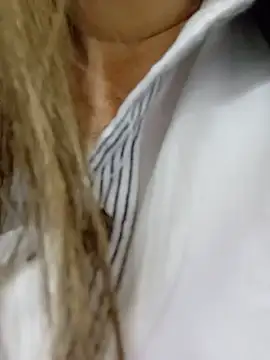 KAREN--03 online show from May 2026 02:45:01 PM