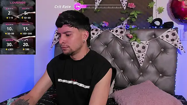 Snapshot of StefanoBigCock chatting on June 2026 07:26:01 PM StefanoBigCock online show from June 2026 07:26:01 PM