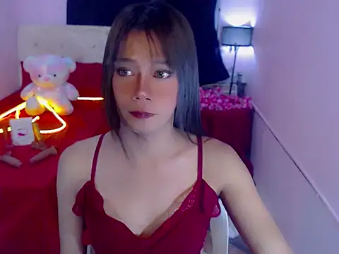 Snapshot of _kaguraxx chatting on May 2026 12:00:02 PM kaguraxx online show from May 2026 12:00:02 PM