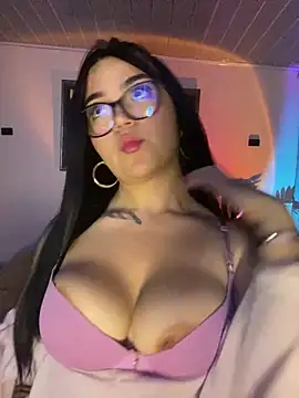 Lana Hands online show from June 2026 06:49:01 AM