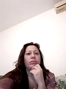 Mariposareina26 online show from May 2026 09:43:01 PM