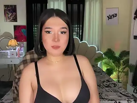 Snapshot of RingMyBelle chatting on May 2026 03:02:02 AM RingMyBelle online show from May 2026 03:02:02 AM
