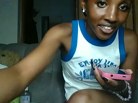 Snapshot of Velvet_peach chatting on May 2026 12:44:02 PM Velvet peach online show from May 2026 12:44:02 PM