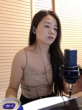 yueyue 99 online show from May 2026 03:49:01 PM