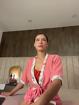 GlamKittenXXX online show from May 2026 02:24:02 PM