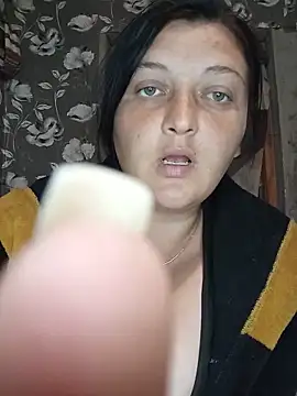 Snapshot of Angelina9612 chatting on June 2026 06:57:02 PM Angelina9612 online show from June 2026 06:57:02 PM