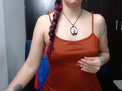 Snapshot of red_milf_ chatting on June 2026 11:09:02 PM red milf online show from June 2026 11:09:02 PM