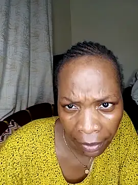 Snapshot of Sweetpoison20 chatting on May 2026 10:06:01 PM Sweetpoison20 online show from May 2026 10:06:01 PM