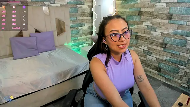 Amhira Tay online show from June 2026 08:55:02 PM