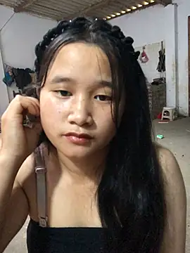 Snapshot of Ninaa01 chatting on May 2026 02:20:02 AM Ninaa01 online show from May 2026 02:20:02 AM