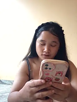 Snapshot of Ninaa01 chatting on May 2026 02:51:02 AM Ninaa01 online show from May 2026 02:51:02 AM