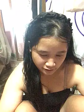 Snapshot of Ninaa01 chatting on May 2026 02:45:02 PM Ninaa01 online show from May 2026 02:45:02 PM