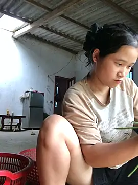 Snapshot of Ninaa01 chatting on May 2026 03:34:02 AM Ninaa01 online show from May 2026 03:34:02 AM