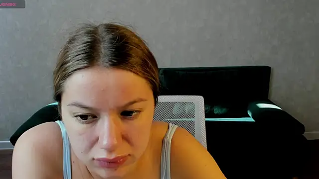 Snapshot of Shakira_Lux chatting on June 2026 01:06:01 AM Shakira Lux online show from June 2026 01:06:01 AM