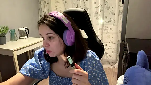 Stasiabk online show from June 2026 06:17:01 PM