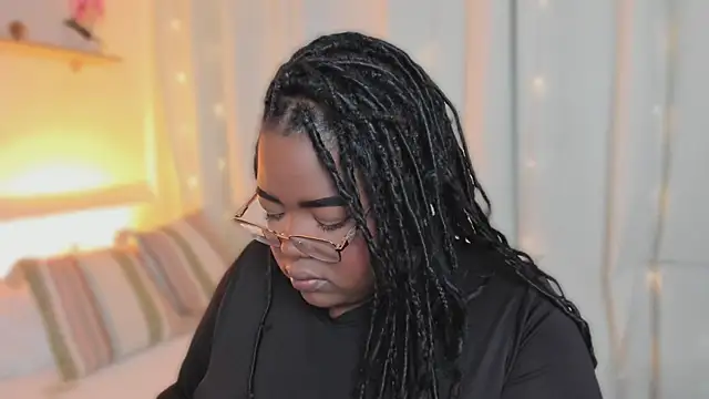 Snapshot of Ayanaa_Ebony_ chatting on June 2026 11:20:01 AM Ayanaa Ebony online show from June 2026 11:20:01 AM
