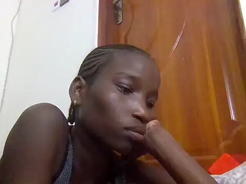 Snapshot of slimy_gal12 chatting on June 2026 06:07:01 AM slimy gal12 online show from June 2026 06:07:01 AM