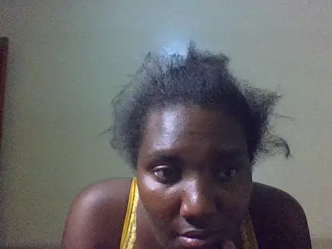 Snapshot of evalyne01 chatting on May 2026 07:29:01 PM evalyne01 online show from May 2026 07:29:01 PM