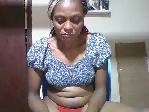 Snapshot of Ebonyqueen4 chatting on July 2026 11:46:02 AM Ebonyqueen4 online show from July 2026 11:46:02 AM